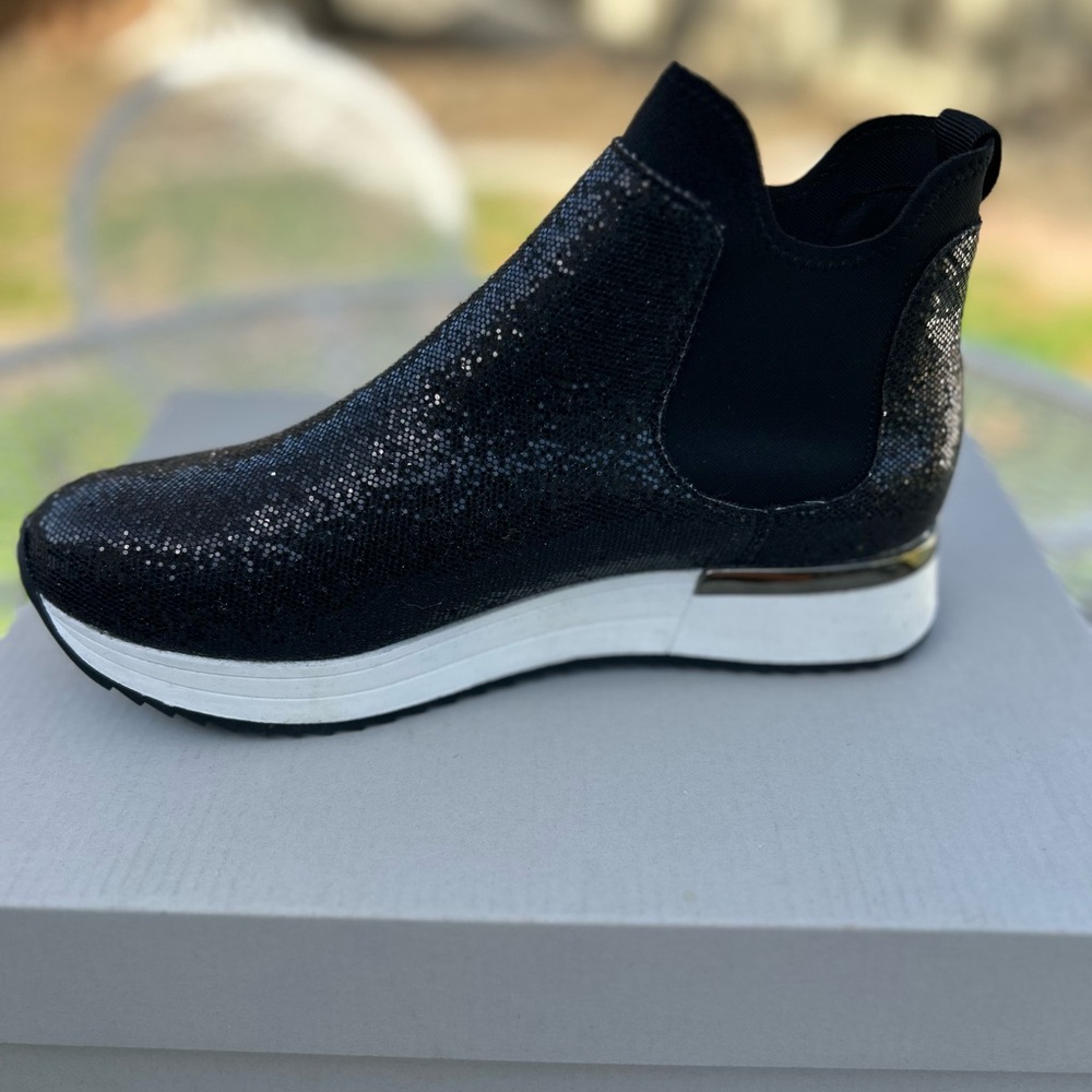 Kenneth Cole Black Glitter High-Top Sneakers
